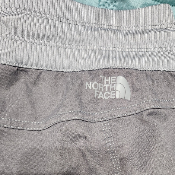 NORTH FACE bundle bottoms - Picture 4 of 4